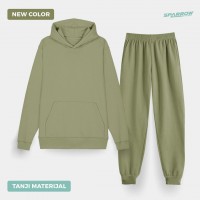 Duks sa kapuljačom i donji deo normal - ženski ( tanji materijali ) Duks sa kapuljačom i donji deo normal - ženski ( tanji materijali )