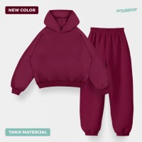 Duks sa kapuljačom oversize i donji deo oversize - muški ( tanji materijal ) Duks sa kapuljačom oversize i donji deo oversize - muški ( tanji materijal )