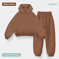 Duks sa kapuljačom oversize i donji deo oversize - muški ( tanji materijal ) Duks sa kapuljačom oversize i donji deo oversize - muški ( tanji materijal )