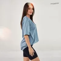 Oversize majica i helanke šorc - ženski