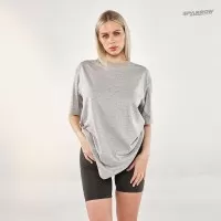 Oversize majica i helanke šorc - ženski