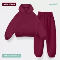 Duks sa kapuljačom oversize i donji deo oversize - muški ( tanji materijal )